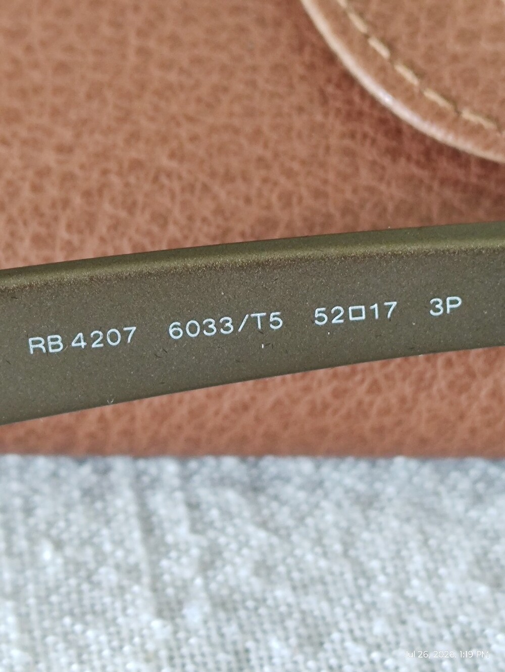 Ray-Ban Matte Brown Frame Polarized Sunglasses with Brown Case - Picture 5 of 9